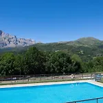 Gailurenea I Piscina I Terraza I Wifi I Garaje I Padel I Zonas Verdes-parque דירה